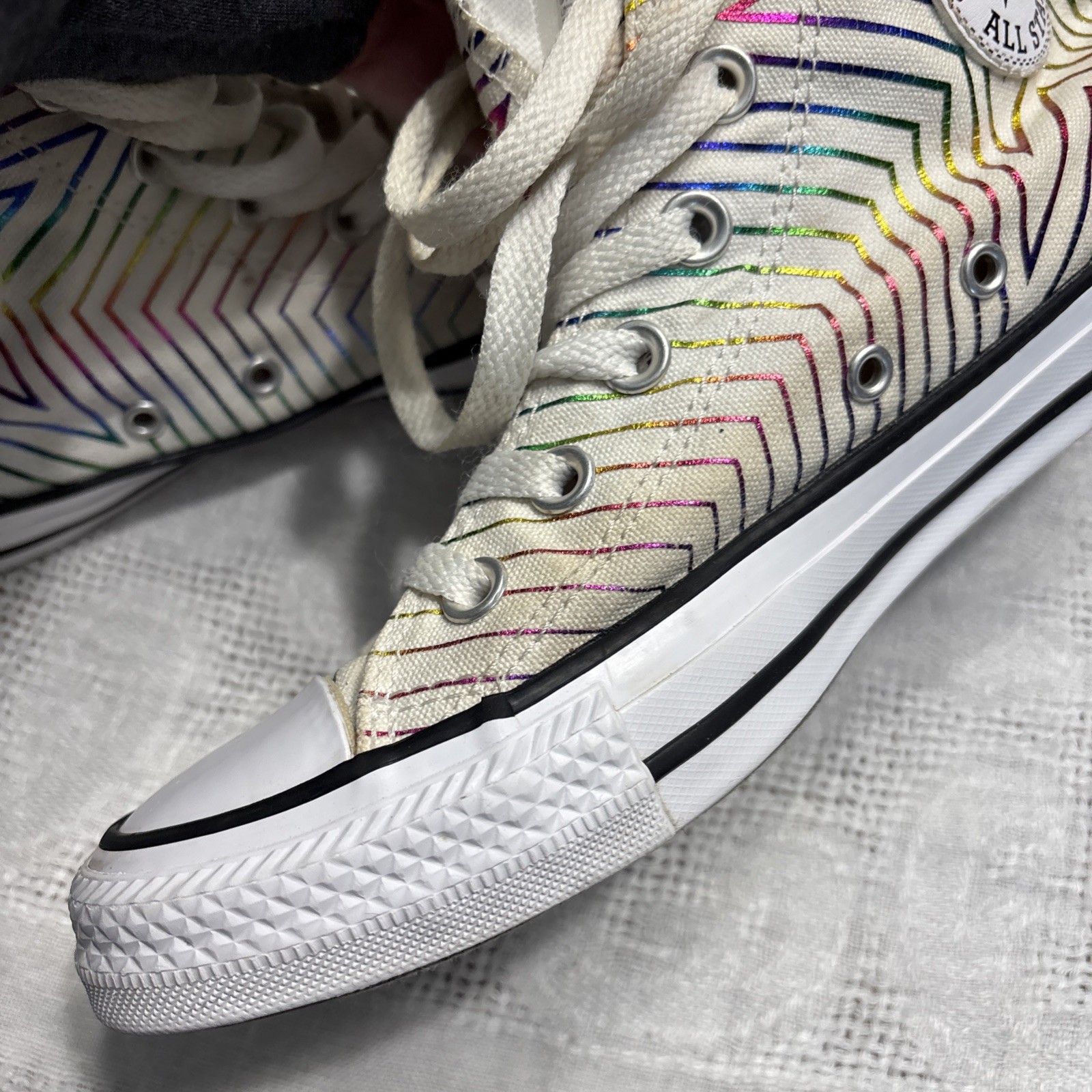 Converse Chuck Taylor All Star Exploding Star Hig… - image 11