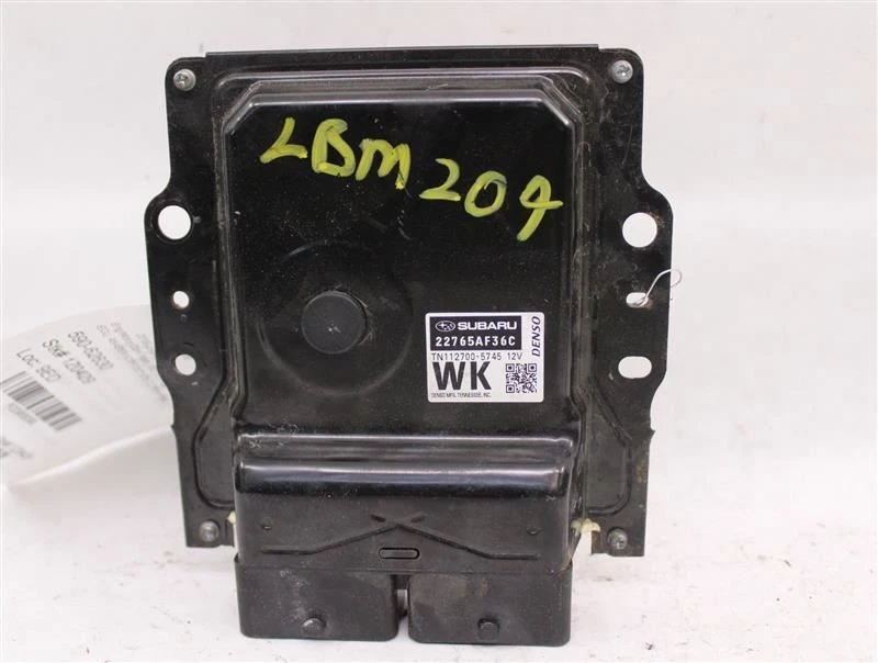 Computadora ECU ECM SUBARU LEGACY 2015 15 22765AF36C 968099 Foto 2 de 4