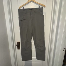ARC'TERYX Sullivan pants, ￼ Mens Size 32 X 33 Grey Hiking Outdoors Climbing