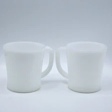 2 Fire King Anchor Hocking Milk Glass D-Handle 10oz Coffee Mug Oven Proof