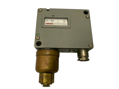 TRAFAG AG Typ. 940.2373  Pressure Switch  0.2...1.6 bar
