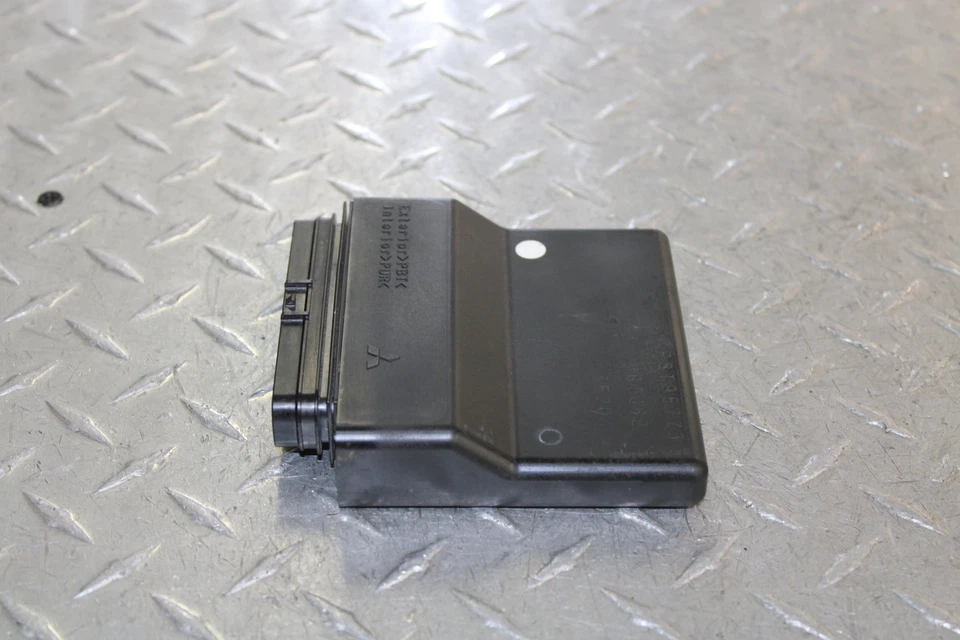 Unidad de controlador de computadora Suzuki SV650S 2003 ECU ECM CDI 32920-17G20 ejecutar video Foto 3 de 4