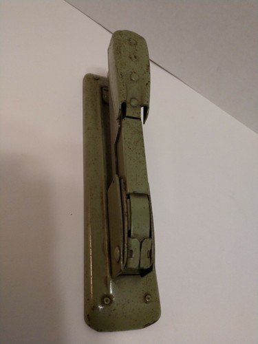 Vintage Swingline Stapler Green 8.25 Inches No. 1 Speedking - Picture 5 of 6