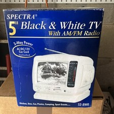 SPECTRA 5 INCH Black White TV-AM-FM Radio BATTERY POWERED Plug In