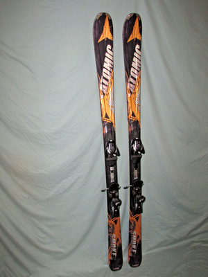 Atomic NOMAD SMOKE TI all mtn skis 171cm w/ Atomic XTO 12