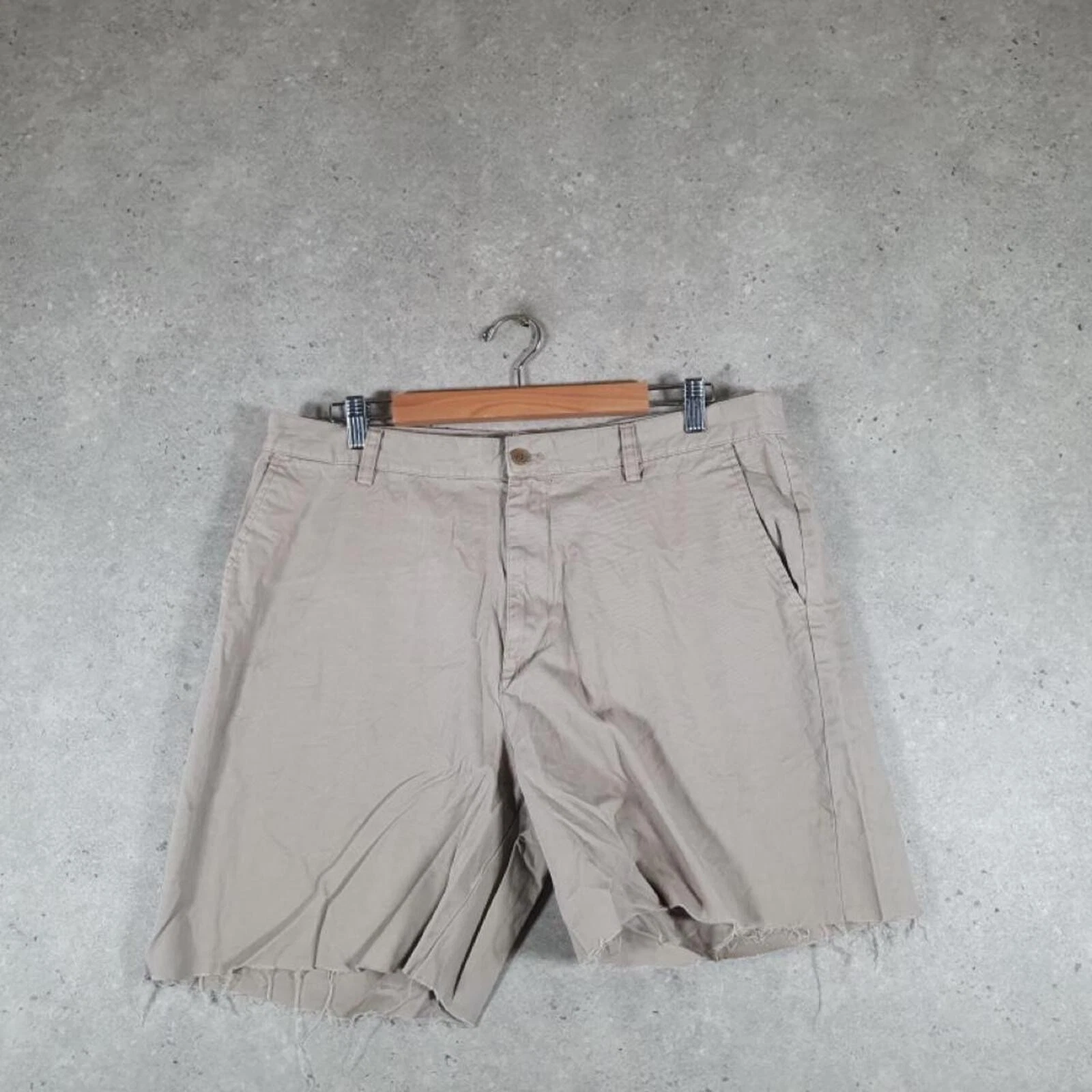 Vintage Chaps Chino Cut Off Shorts Men’s W36 Beige BA5990