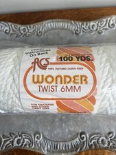 Vintage Wonder Twist 6MM Macrame Cord White 100 yards Poly-Olefin New old Stock