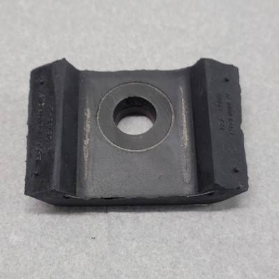 Kenworth OEM Rear Motor Mount Snubber Bar Bushing K066-421 for T600 T800 T2000