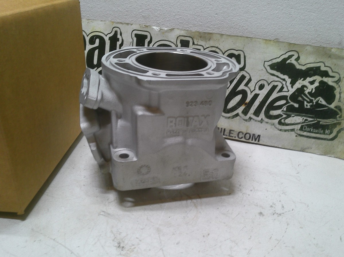 丸机 1997 Ski-Doo Mach Z 800 Engine Motor Cylinder Bore Jug 420923480