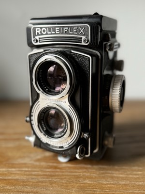 Rolleiflex T Model 1 TLR Film Camera w/75mm f3.5 Tessar Lens