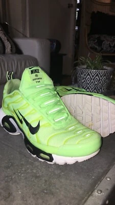 air max plus overbranding lime blast