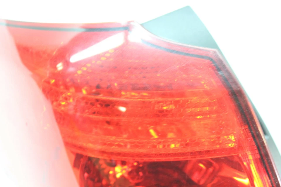 Luz trasera izquierda Subaru Outback 2014 OEM 10 11 12 13 14 Foto 2 de 4