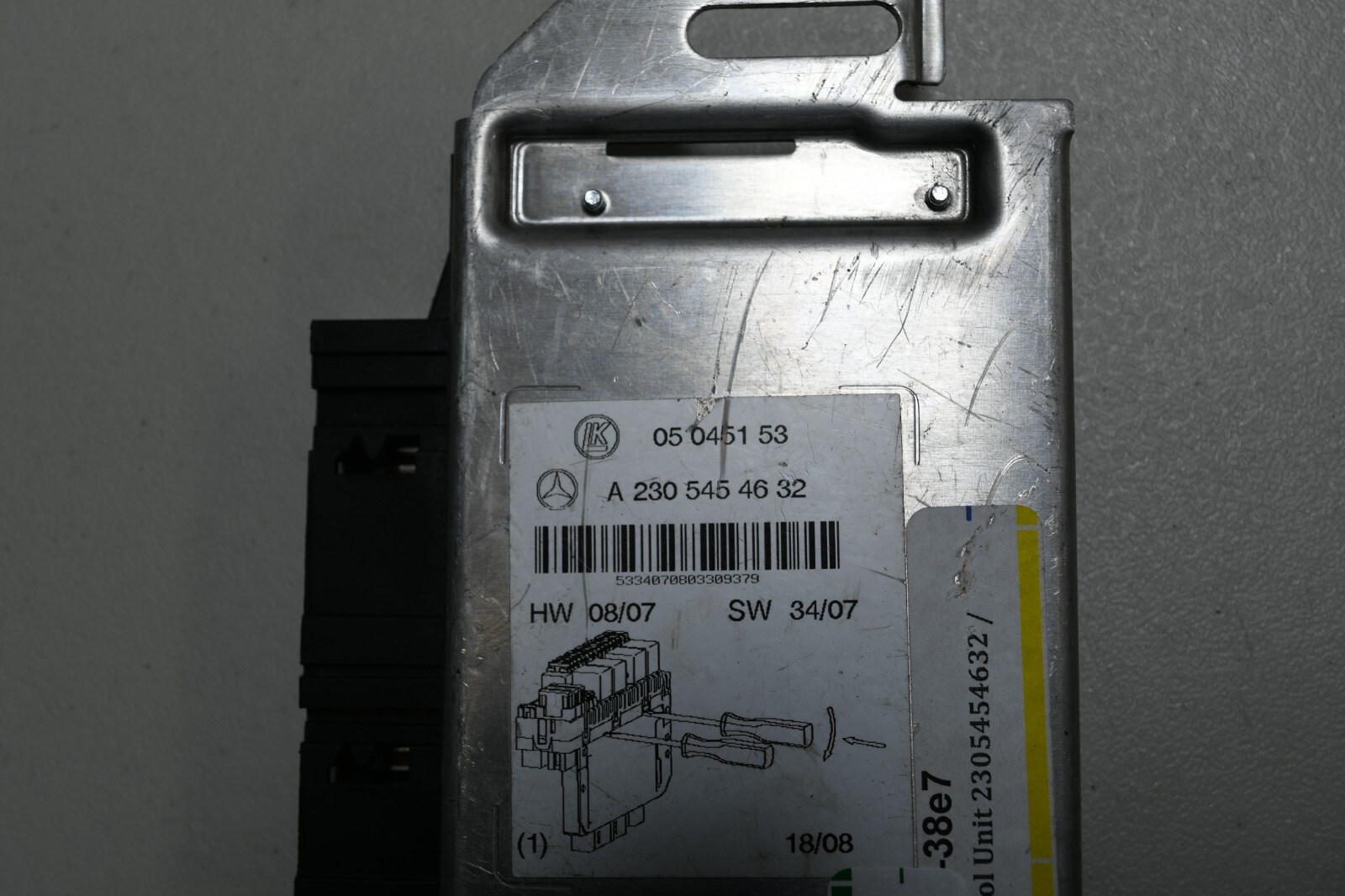 MB SL R230 Front Left Signal Aquisition Actuation Module  