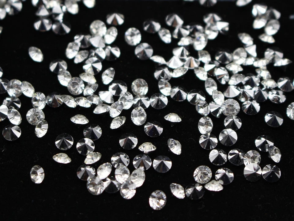 10000 piezas Confeti de diamantes de imitación de plata acrílico transparente brillante SS6-SS16 Foto 2 de 3