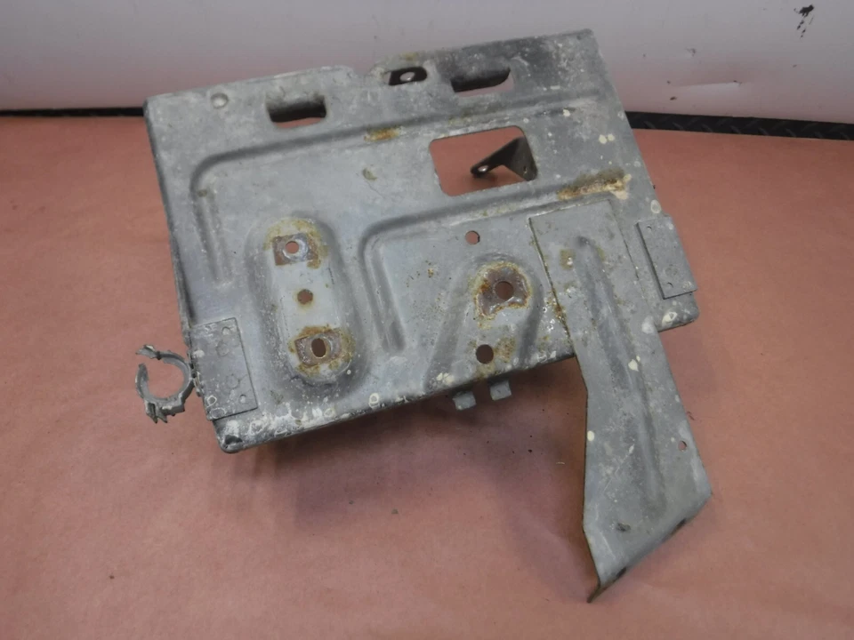 Bandeja cortafuegos caja batería Jeep Wrangler YJ 91-95 55345013 envío gratuito Foto 3 de 3