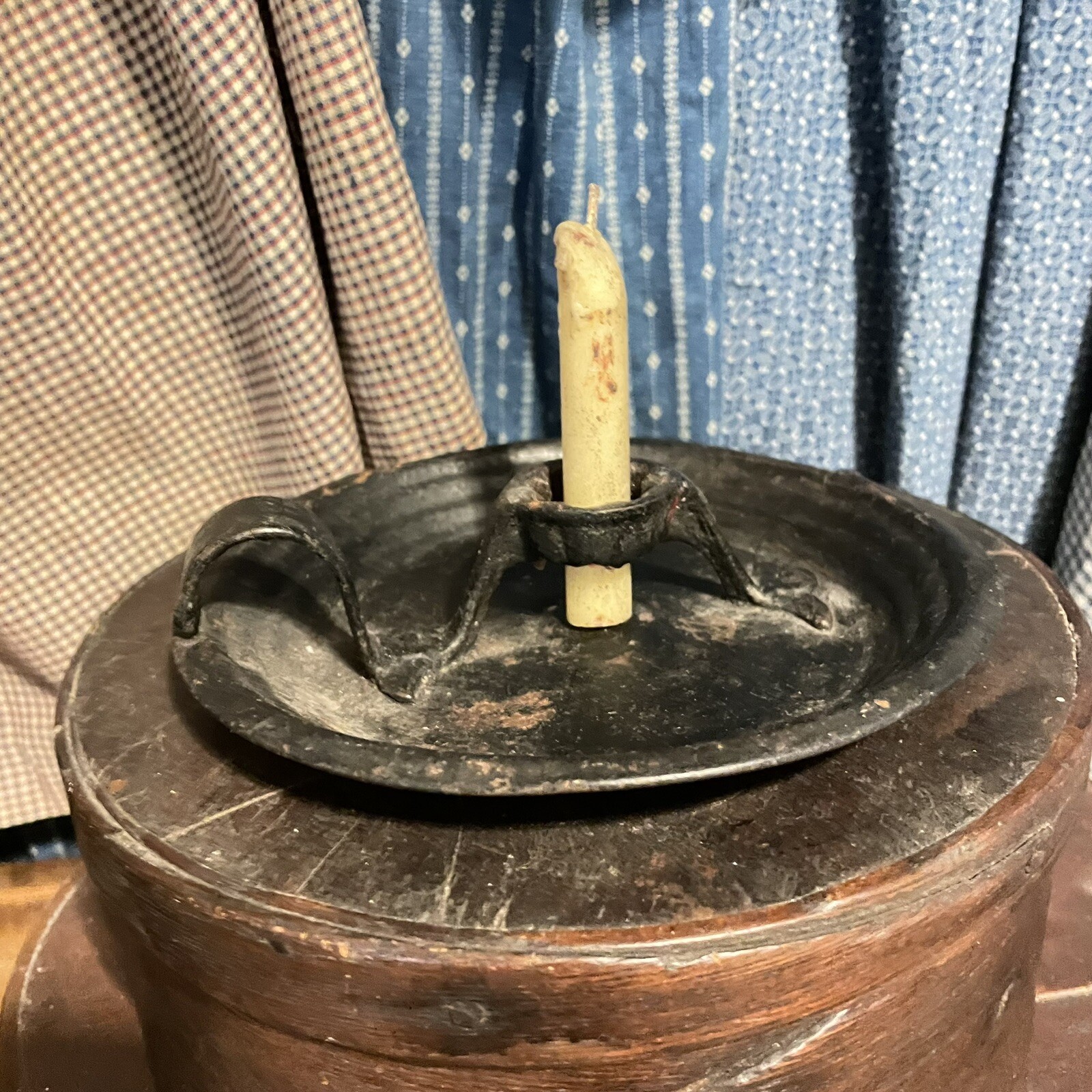 ANTIQUE PRIMITIVE EARLY LIGHTING TIN IRON CHAMBERSTICK SPERMACETI