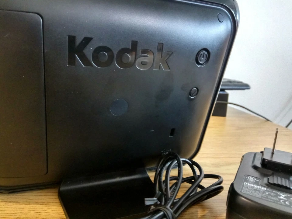 Kodak Pulse JV700 Digital Photo Frame 7", Used, AC Adapter - Image 3 of 4