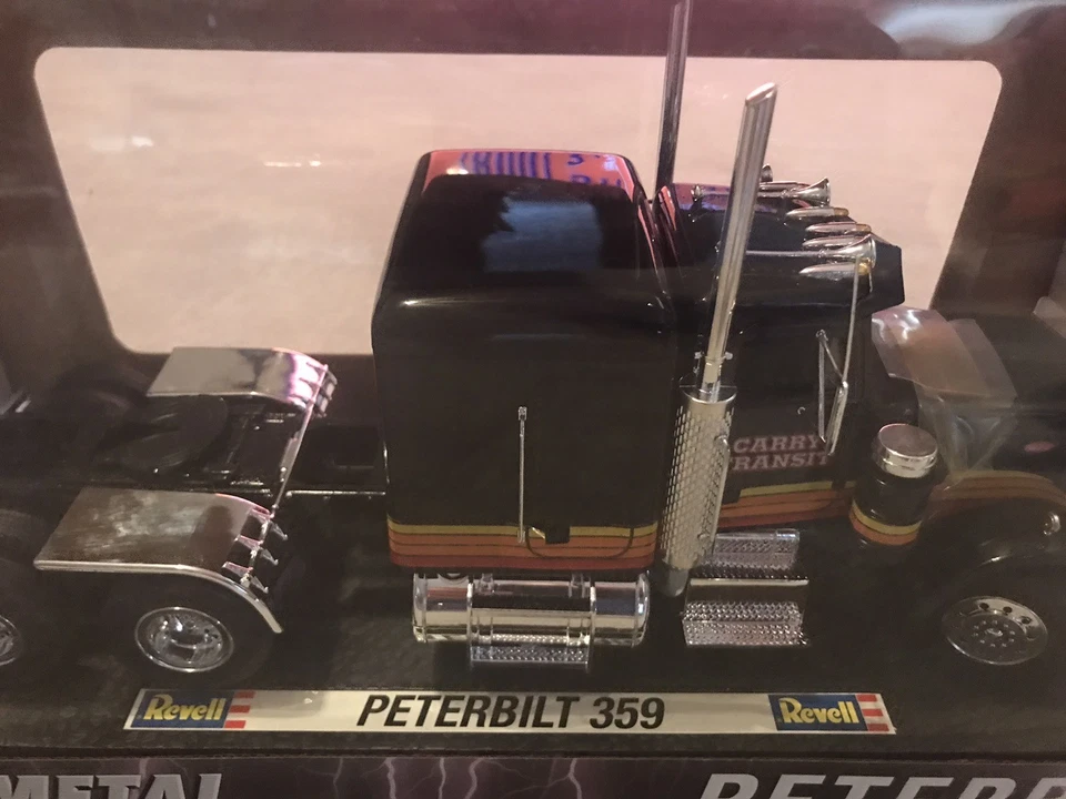 Revell Black 08891 Metal 1:24 Diecast Carry Transit Peterbilt 359 Truck Open Box - Image 3 of 4