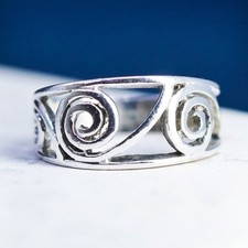 Size 6, vintage Sterling silver handmade ring, 925 Filigree swirl band