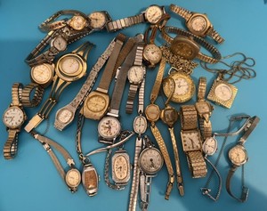 Lot of 27 Vtg Ladies Watch’s Art Deco Bulova Timex Waltham Wittnauer And More!