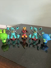 Legends Of Akedo Warriors Fighting Mini Toy 3 Figures Lot Five Knights Freddy