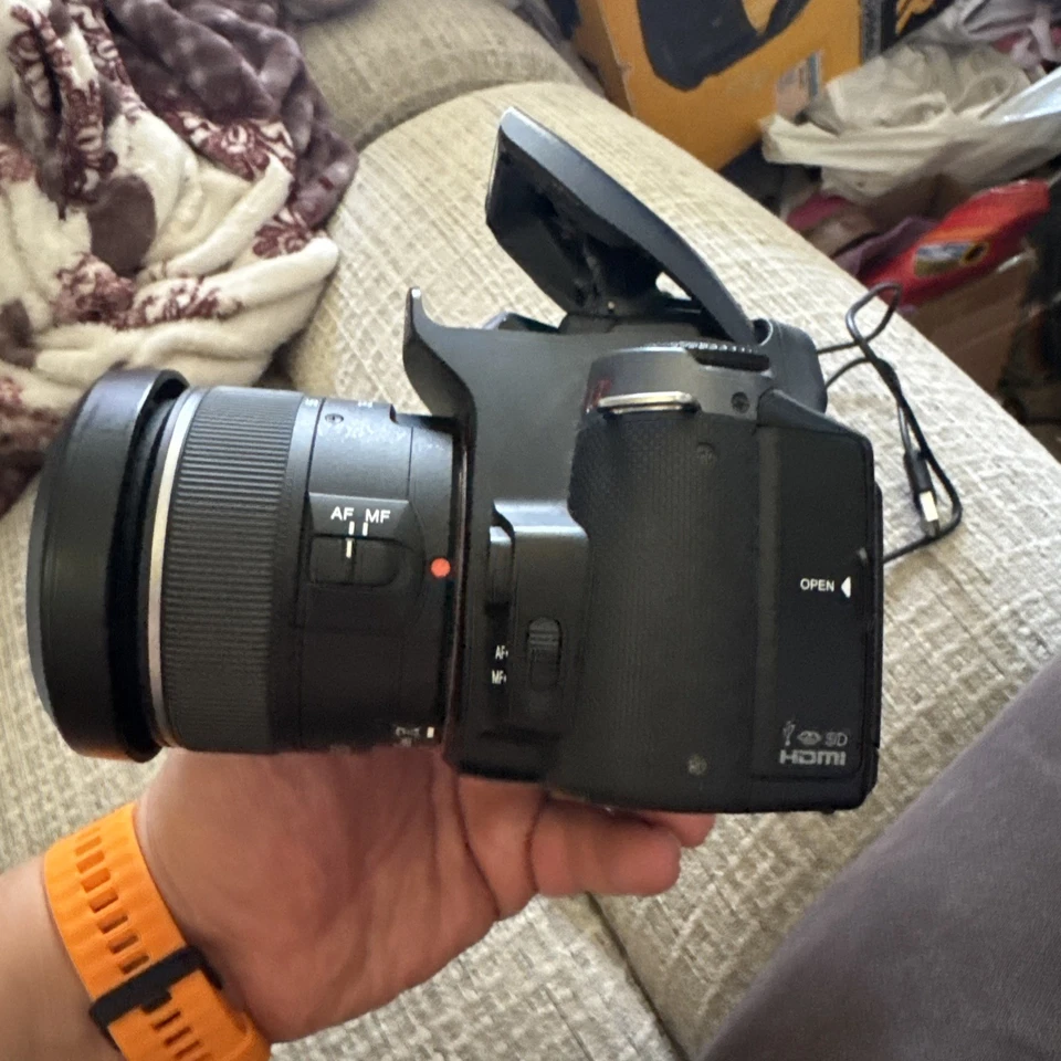 Sony Alpha 330, photo 4 of 5