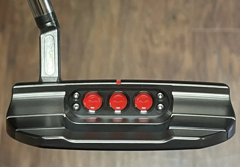 Scotty Cameron Studio Style Fastback 1.5 Putter - New - Xtreme Dark Finish - RED - Image 3 of 4