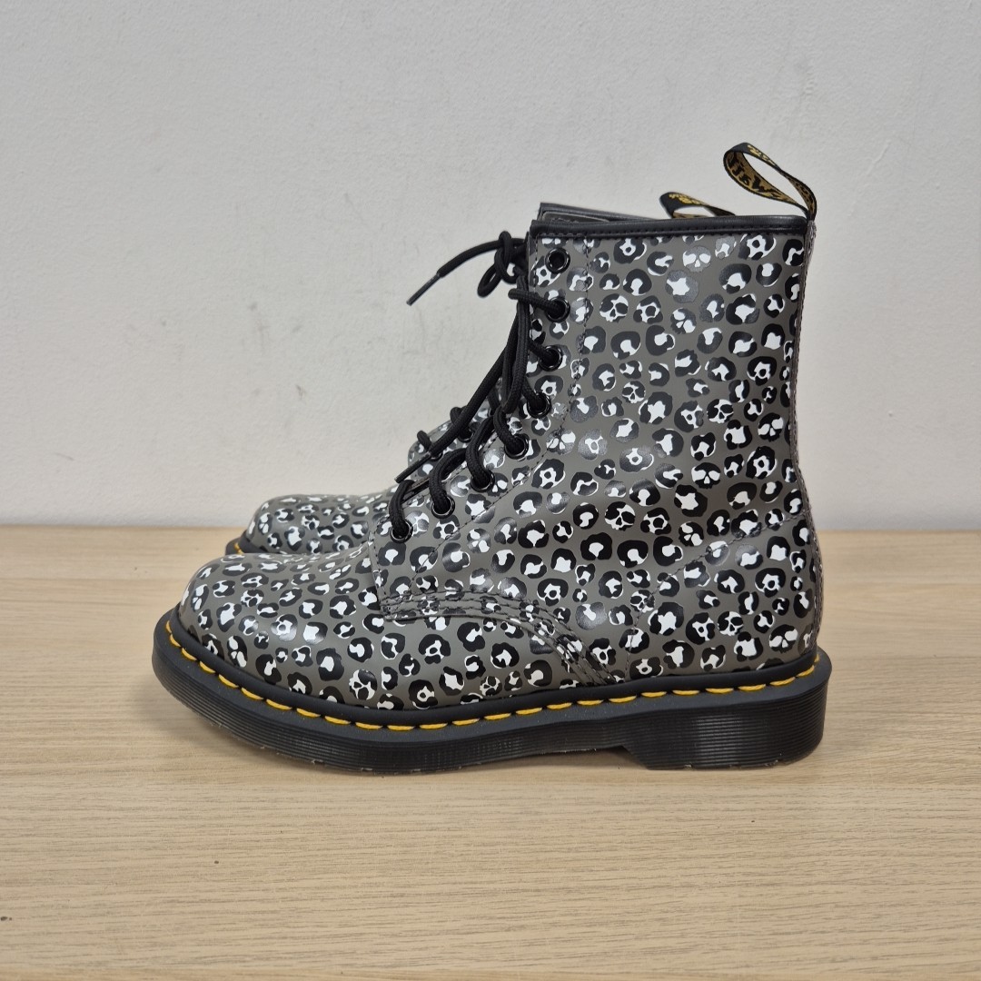 Dr Martens 1460 Leopard Skulls Gunmetal Grey Leather Ankle Boots Size Uk 6.5
