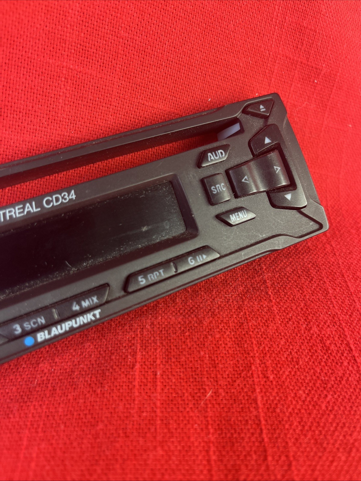 BLAUPUNKT MONTREAL CD34  STEREO FACEPLATE ONLY BLAUPUNKT MONTREAL DC34 OEM🔴