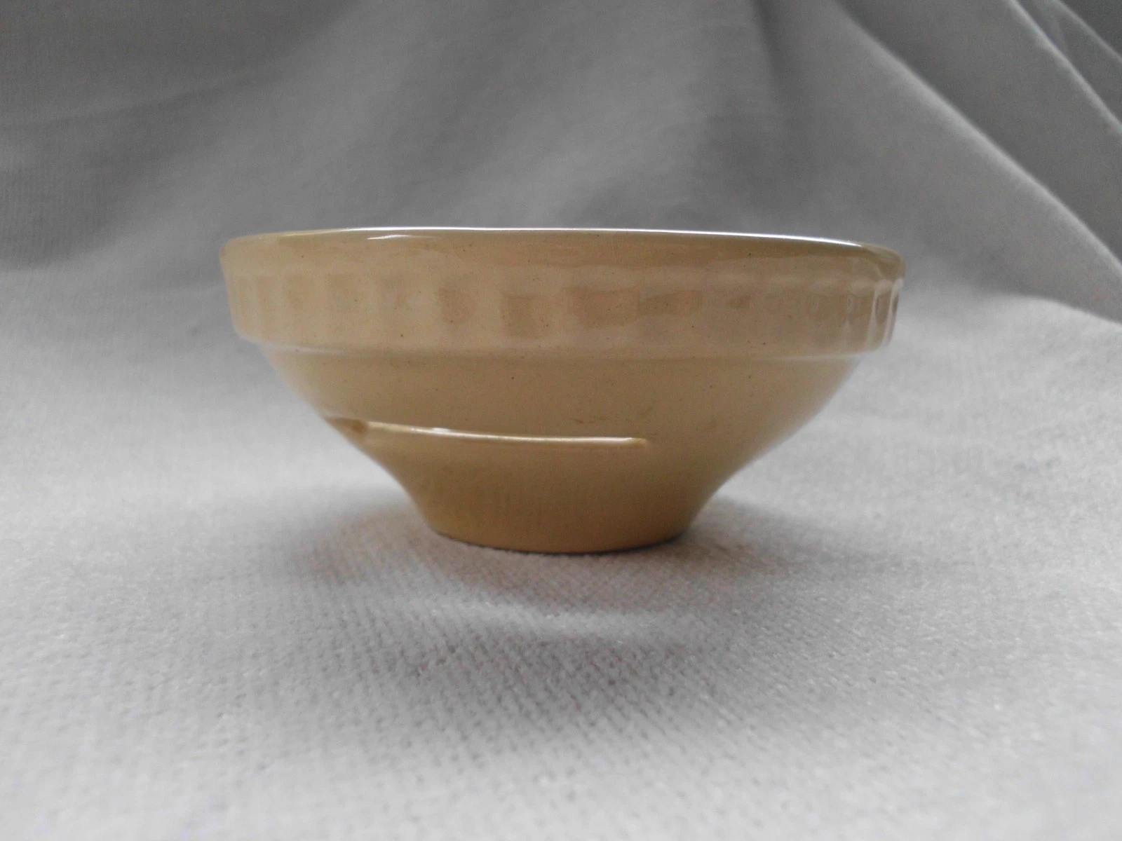 VINTAGE YELLOW WARE CERAMIC OLD EGG SEPARATOR ~ CONDITION EXCELLENT
Opens in a new window or tab