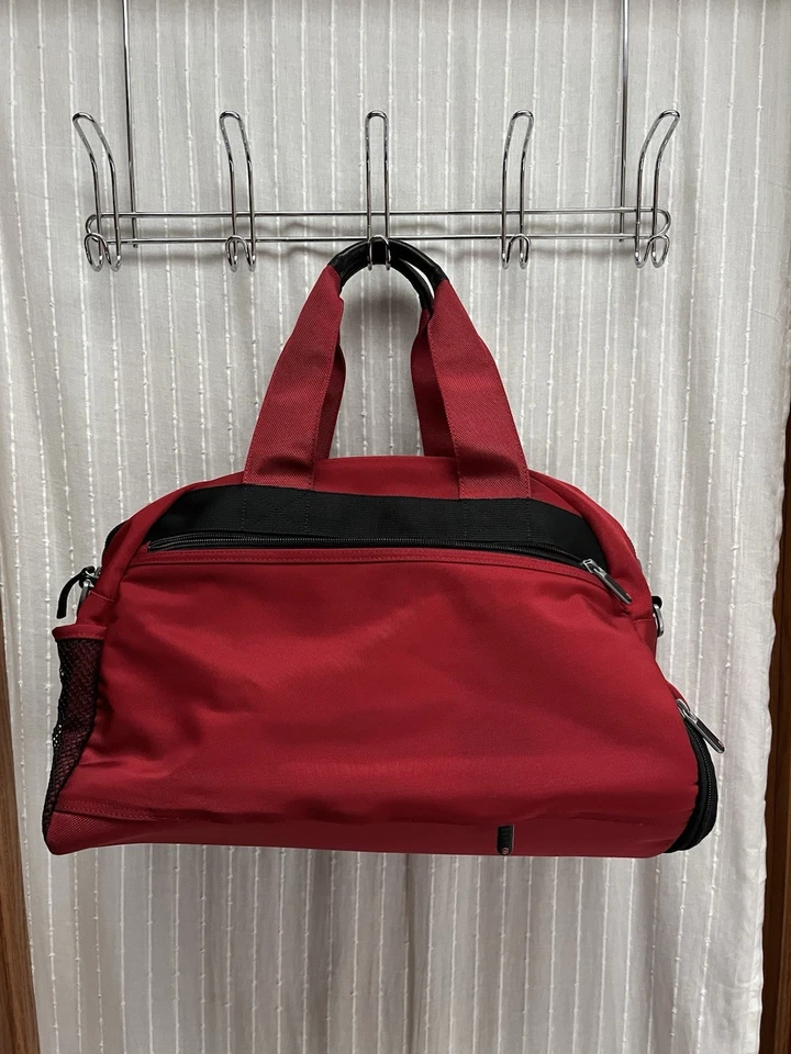 VICTORINOX Swiss Precision Gear 'PG CARGO' Duffel bag - Image 2 of 4