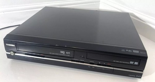 Toshiba Dvr18dtkb Vhs Dvd Recorder Copy Vhs to Dvd - Picture 10 of 24