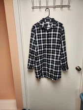 All Hours Womans  Flannel Black And White Size L 32" Long