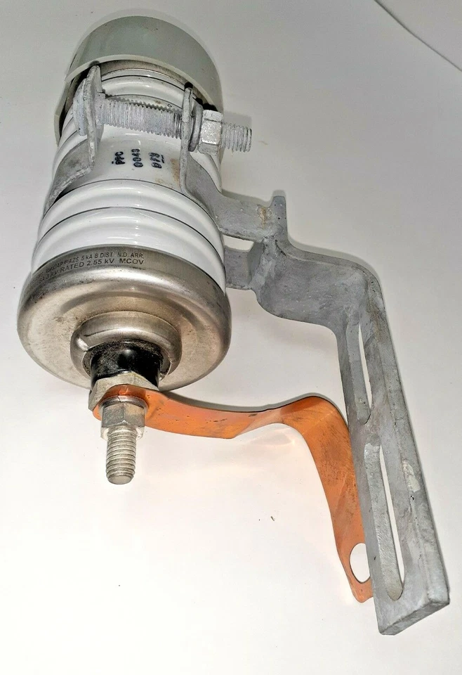 COOPER POWER SYSTEMS ARRESTER PPC 0043 DF3 - Image 3 of 4