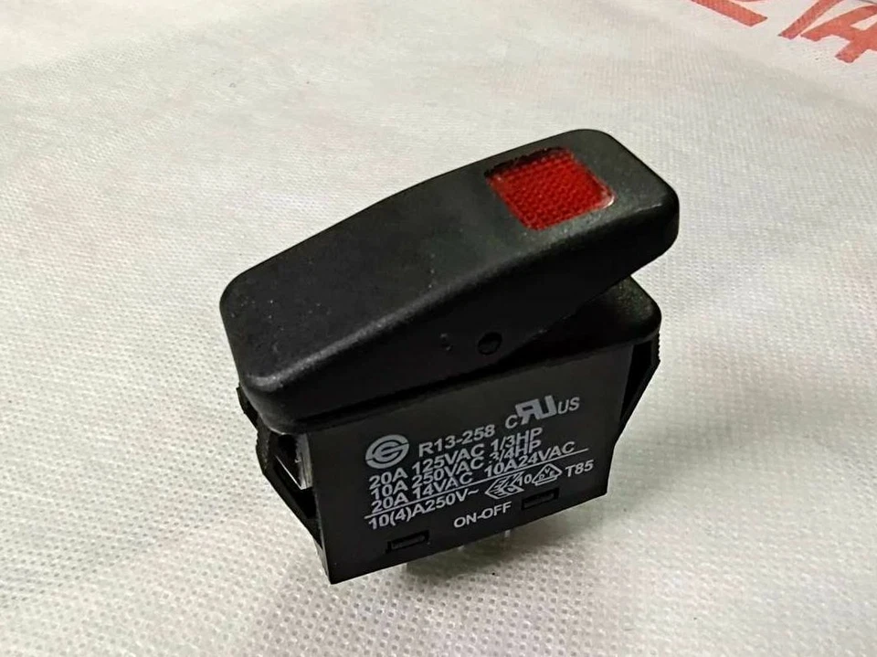 SCI R13-258 10V 250V ON-OFF Red Lighted Switch 3feet New One In Box fast ship - Image 2 of 3