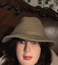 ARIS Cloche/Fedora Style Vintage Hat Tan Woman  s One Size Fits Most
