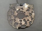 Hallmark Kocc Member 1987-2001 Silver Wreath Christmas Ornament