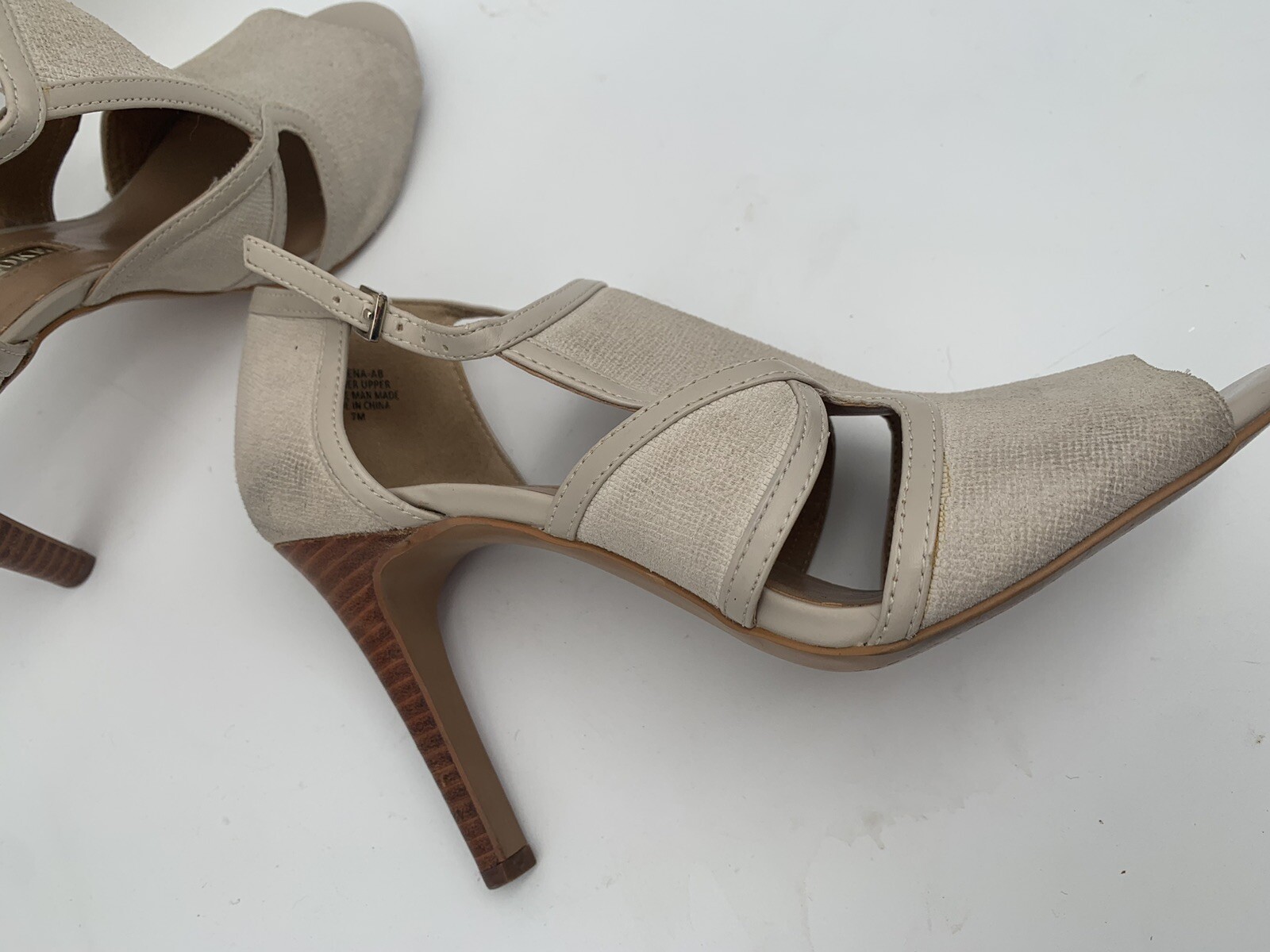 Audrey Brooks Suede Women’s Size 7 Nude Colored Slip On Heels 4” thumbnail 4