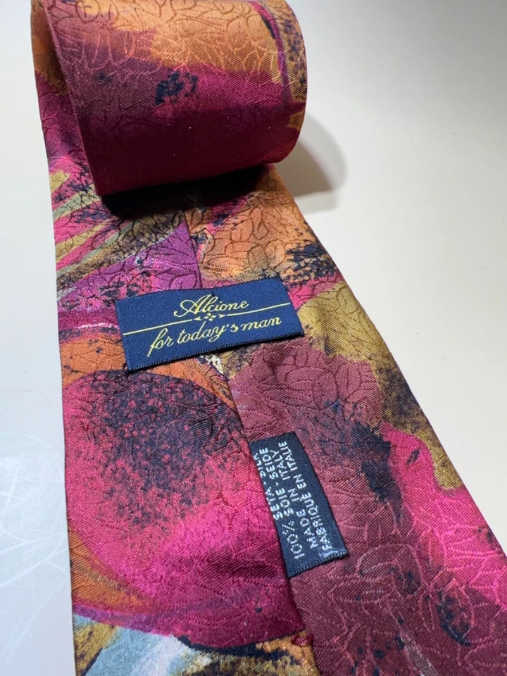 Corbata de seda Alcione para hombre de hoy hecha en Italia 57"x 4" Foto 4 de 4