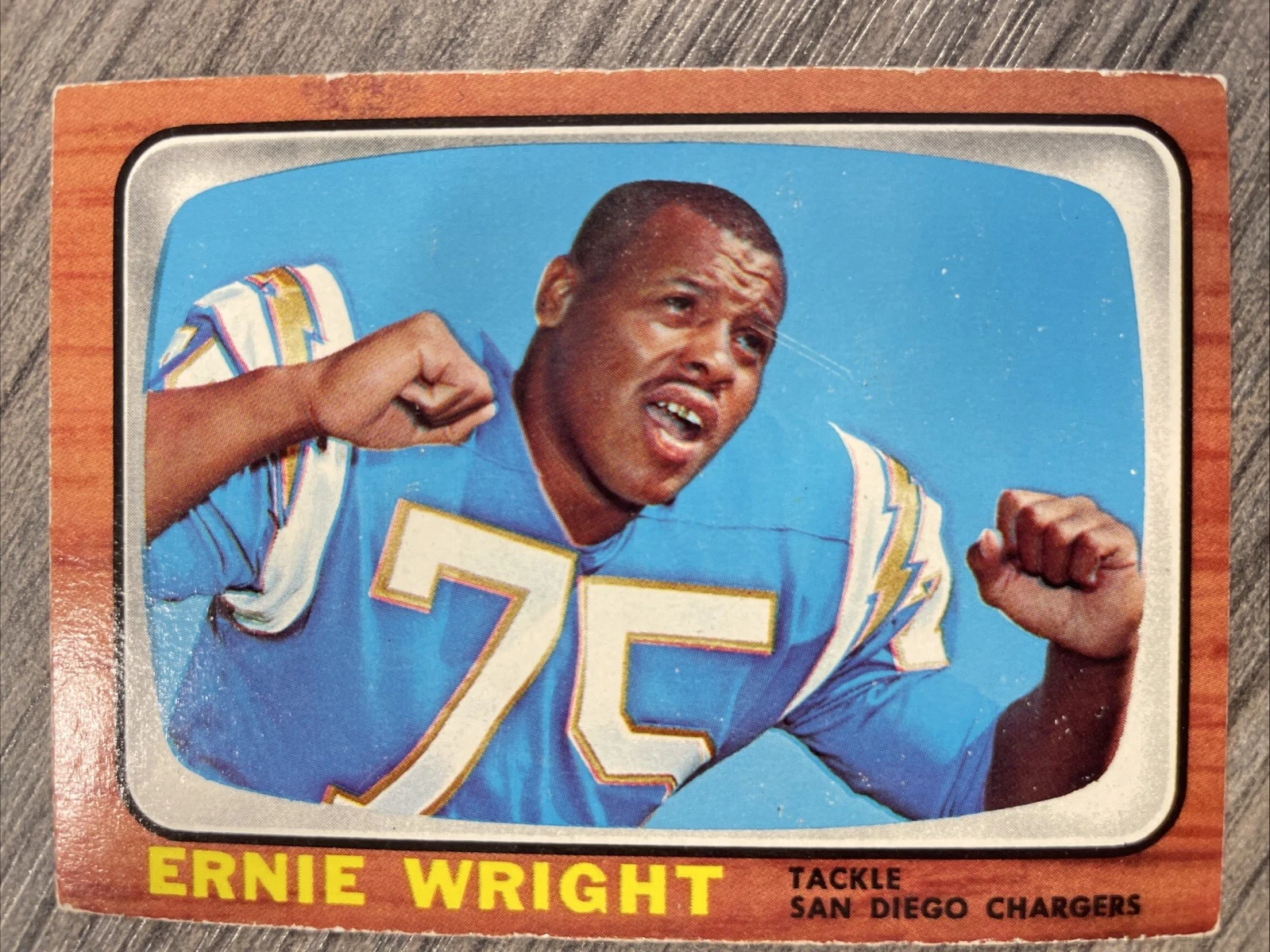 1966 Topps Football #131 Ernie Wright San Diego Chargers