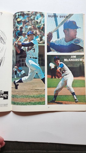 1970 New York Mets Official Yearbook - Imagen 21 de 22