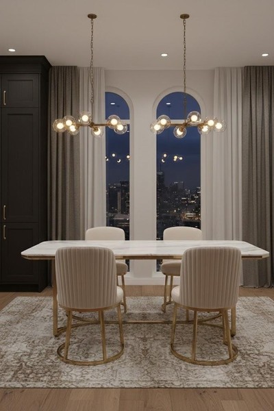 Set Aus 4 Eleganten StüHlen Mit Goldenen Beinen Und Samtpolsterung-image