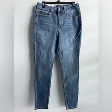 Seven7 Women's Tummyless Jean Size 10