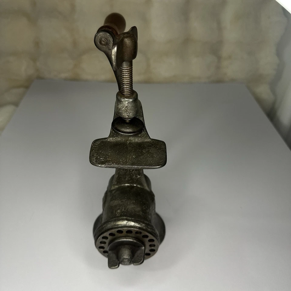 Molinillo de Carne Keystone Vintage Nº 20 Manivela Montaje de Mesa Foto 3 de 4