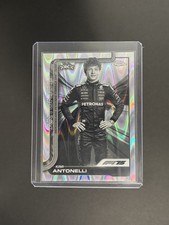2025 Topps Chrome Formula 1 F1 KIMI ANTONELLI RC #8 B&W RayWave Refractor