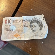 Great Britain 10 Pounds Victoria Cleland Vintage