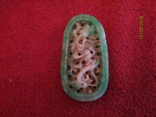 1 Fantastic Green / White Jadeite [S.G.=3.21] Monkey Amulet, 101 grams