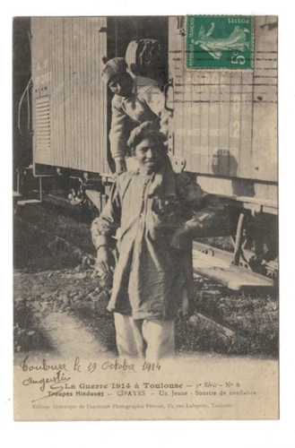 AM2788 - WW1 - INDIAN SIKH SOLDIERS IN TRAIN FOR FRONT 1914 pc