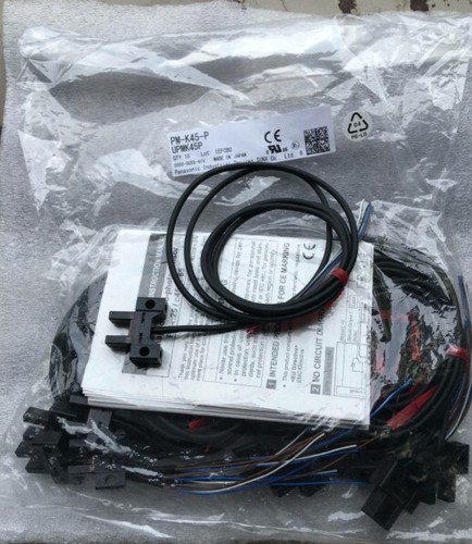 1PC New Omron PM-R45-P PMR45P Photoelectric Switch Sensor Free Shipping