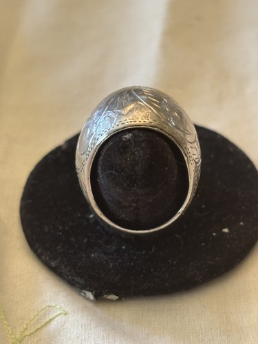Sterling Dome Ring Size 7 Engraved Scrolls Recocco Thailand Sterling - Picture 3 of 7